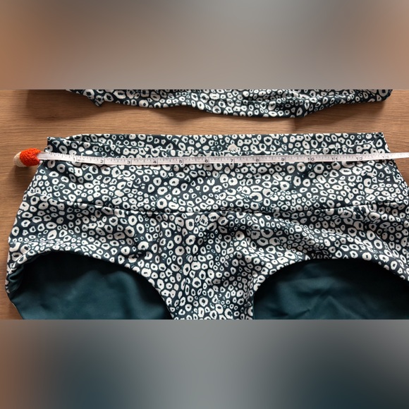 Senita Athletics Maternity Tankini Swim Set - Picture 8 of 9